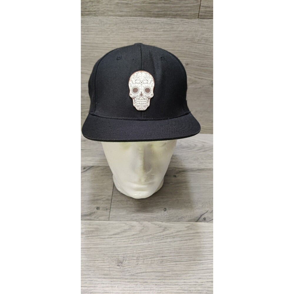 Vintage Yupoong The Classics Black Snapback Sugar Skull Patch Green Bottom Flat